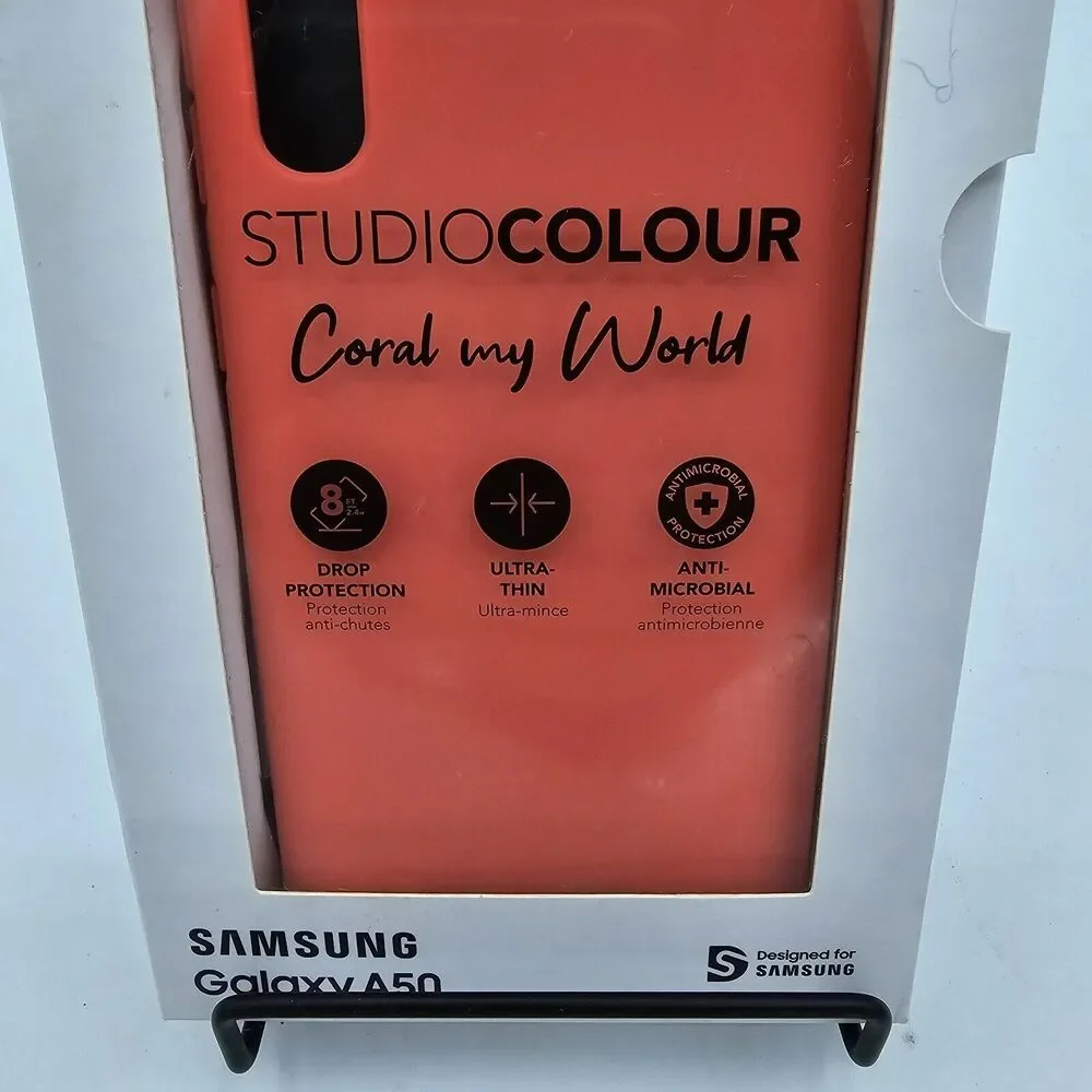 tech21 studio colour
